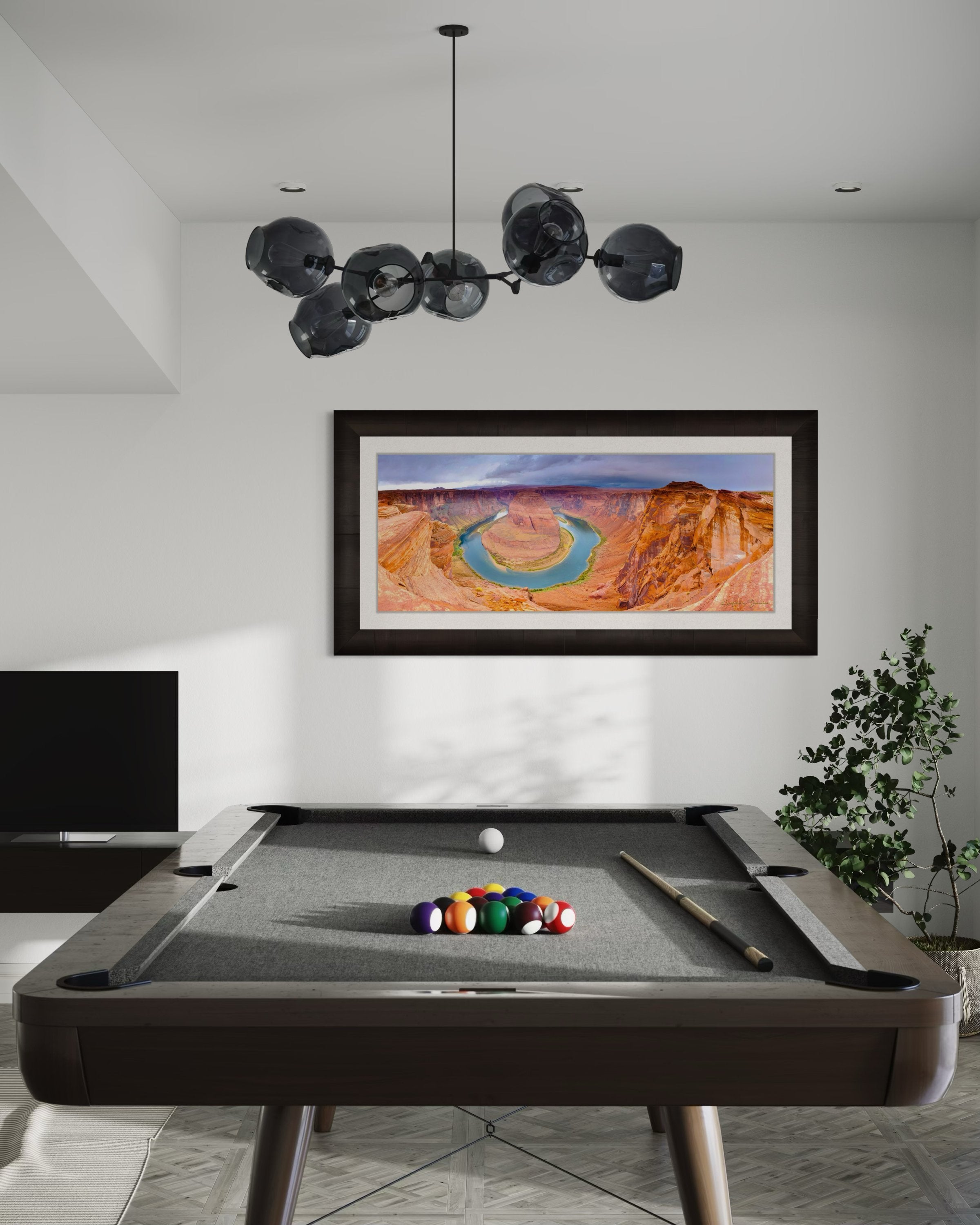 Horseshoe Bend at dawn, Arizona. Sunlight filters through the canyon walls illuminating the curve of the Colorado River. #Finish_Roma Dark Ash Frame & Bright Liner