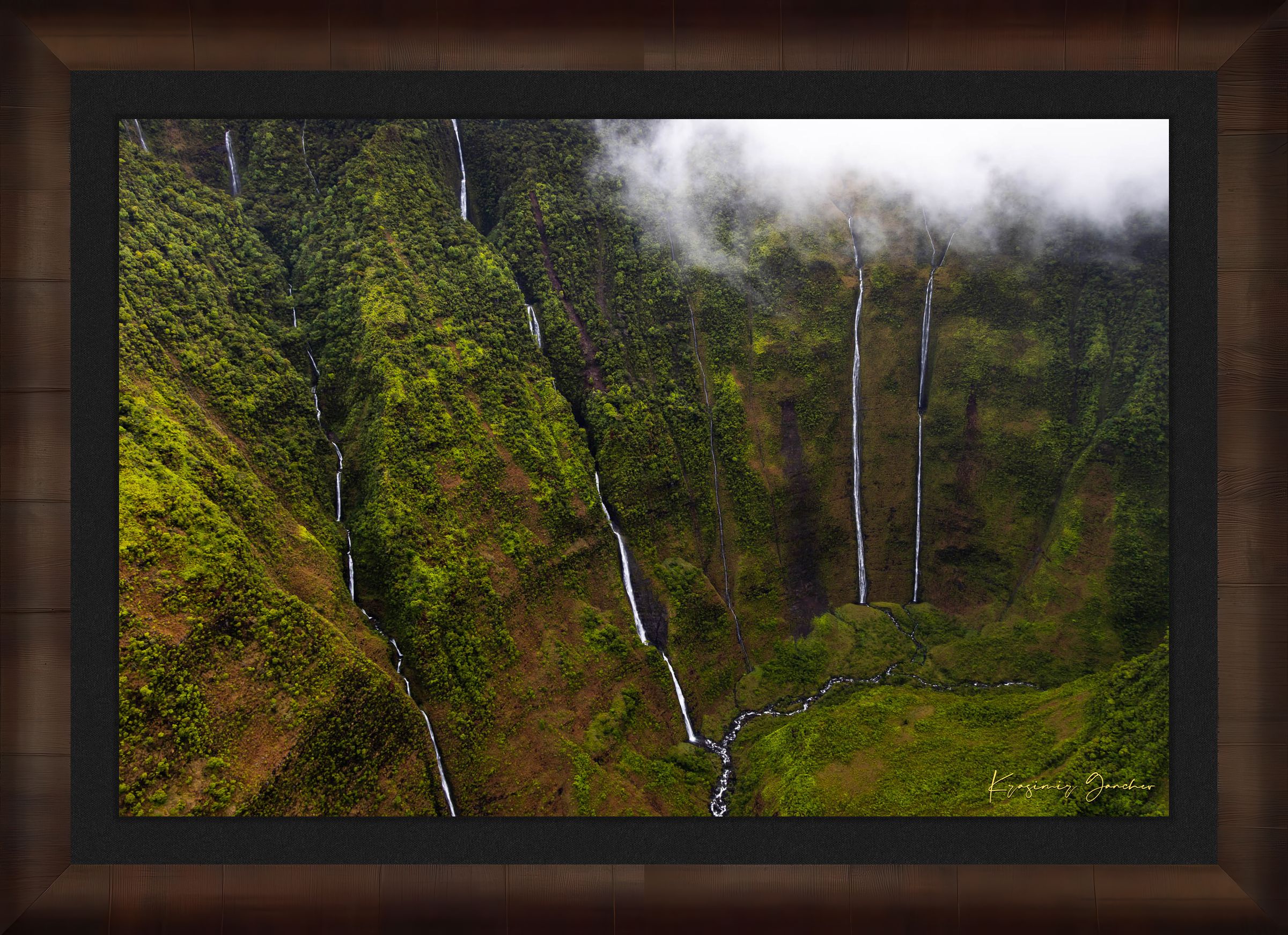 Waterfall cascading down a cliff in the Weeping Wall region, Kauai, under daytime light and cloud cover. #Finish_Roma Cigar Leaf Frame & Dark Liner