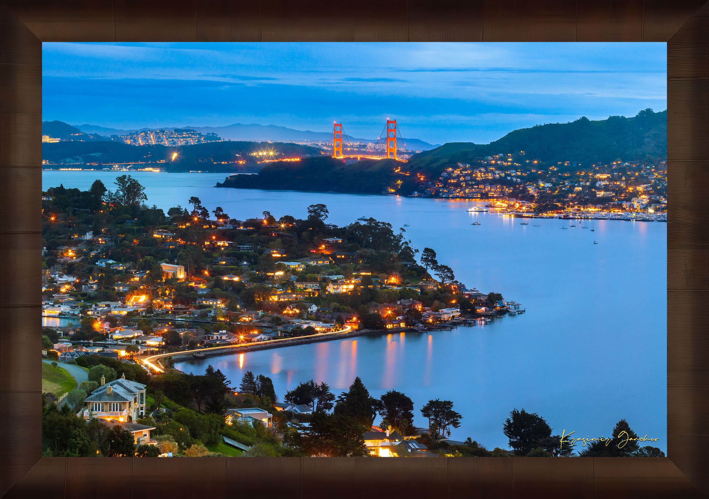 Long exposure of Golden Gate Bridge reflecting light across San Francisco Bay at dusk and night with cloud cover. #Finish_Roma Cigar Leaf Frame
