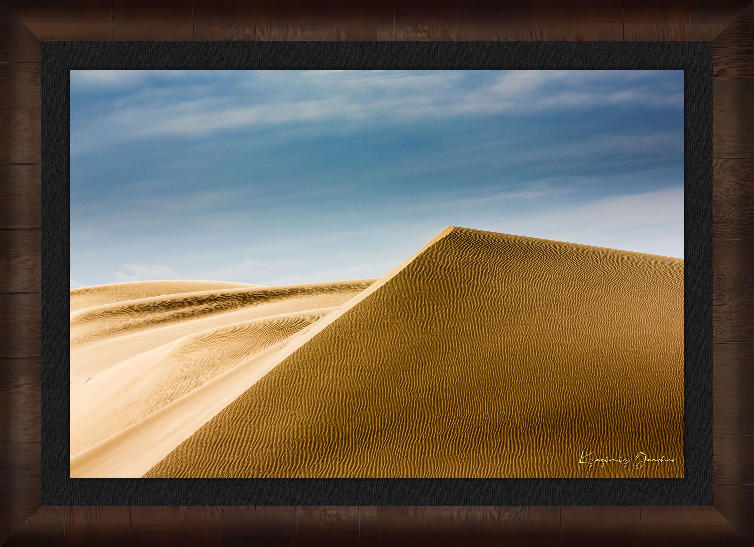 Expansive sand dune terrain at Brawley with subtle textures and color variations from natural sunlight. #Finish_Roma Cigar Leaf Frame & Dark Liner