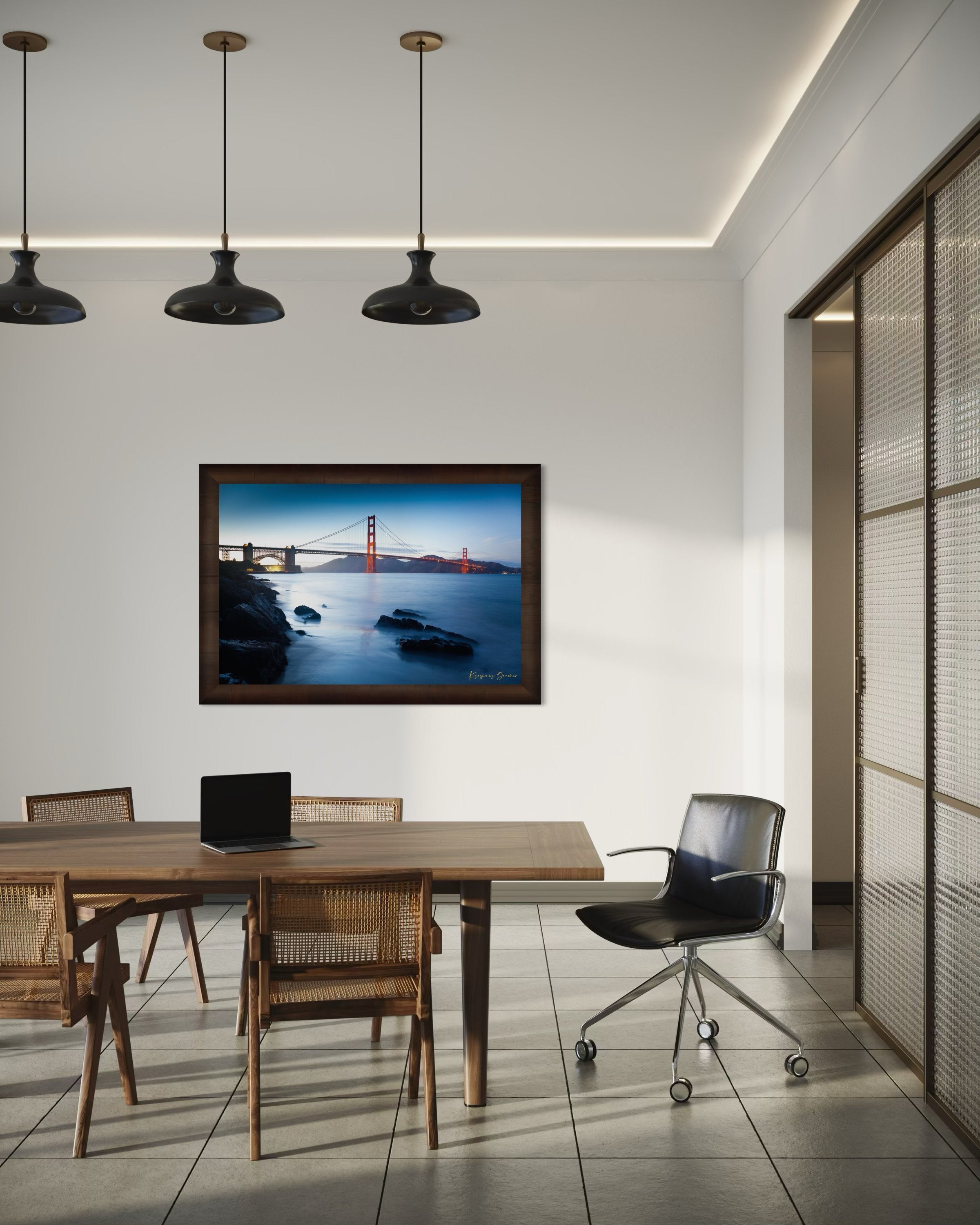 Golden Gate Bridge at dusk overlooking San Francisco Bay with calm water reflecting the sky. #Finish_Roma Cigar Leaf Frame