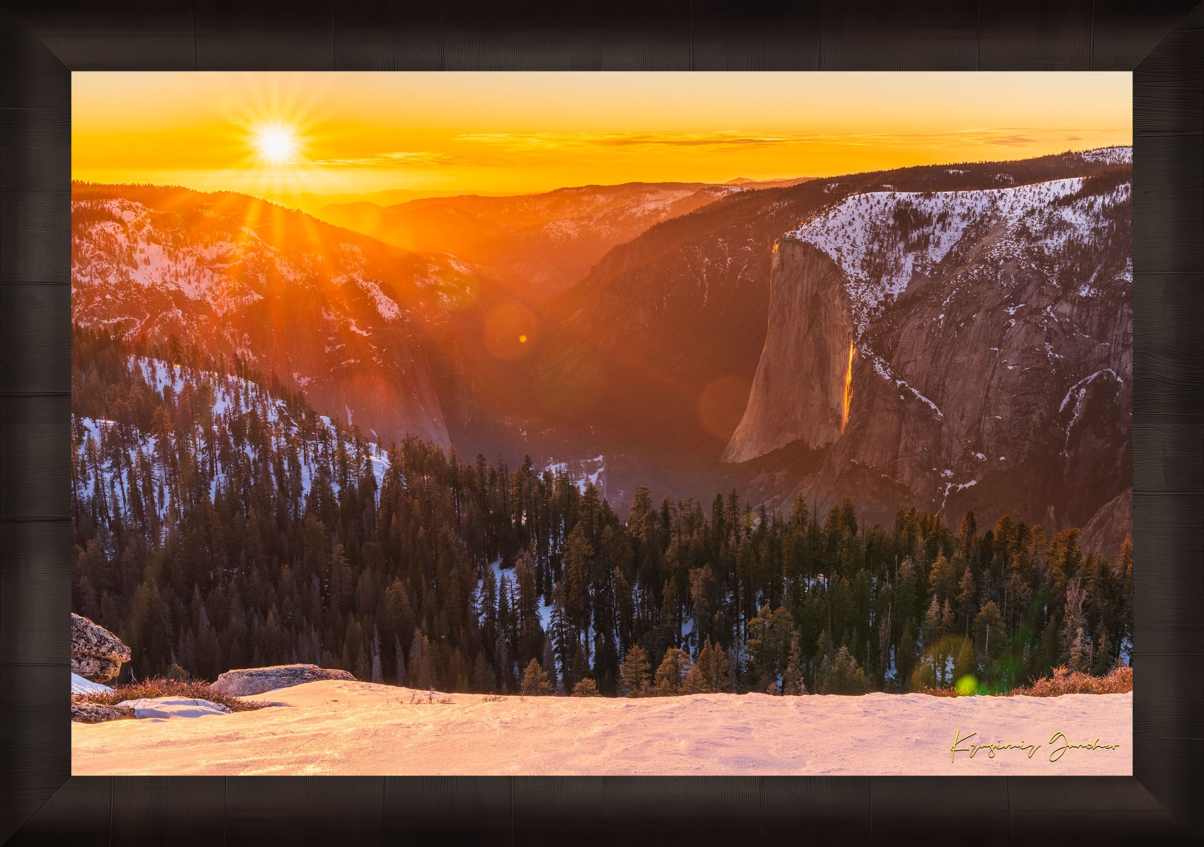 El Capitan monolith in Yosemite National Park illuminated by sunset light, firefall phenomenon visible on Horsetail Fall. #Finish_Roma Dark Ash Frame