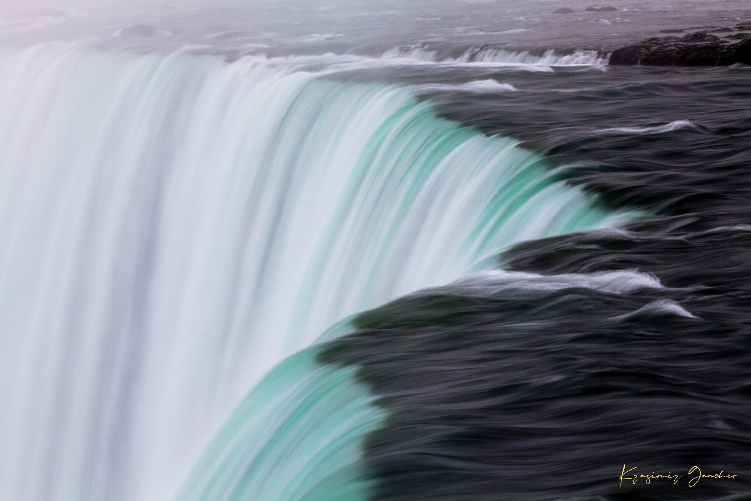 Niagara Falls waterfall surface showing turquoise gradients and motion in daylight. #Finish_Acrylic Recess