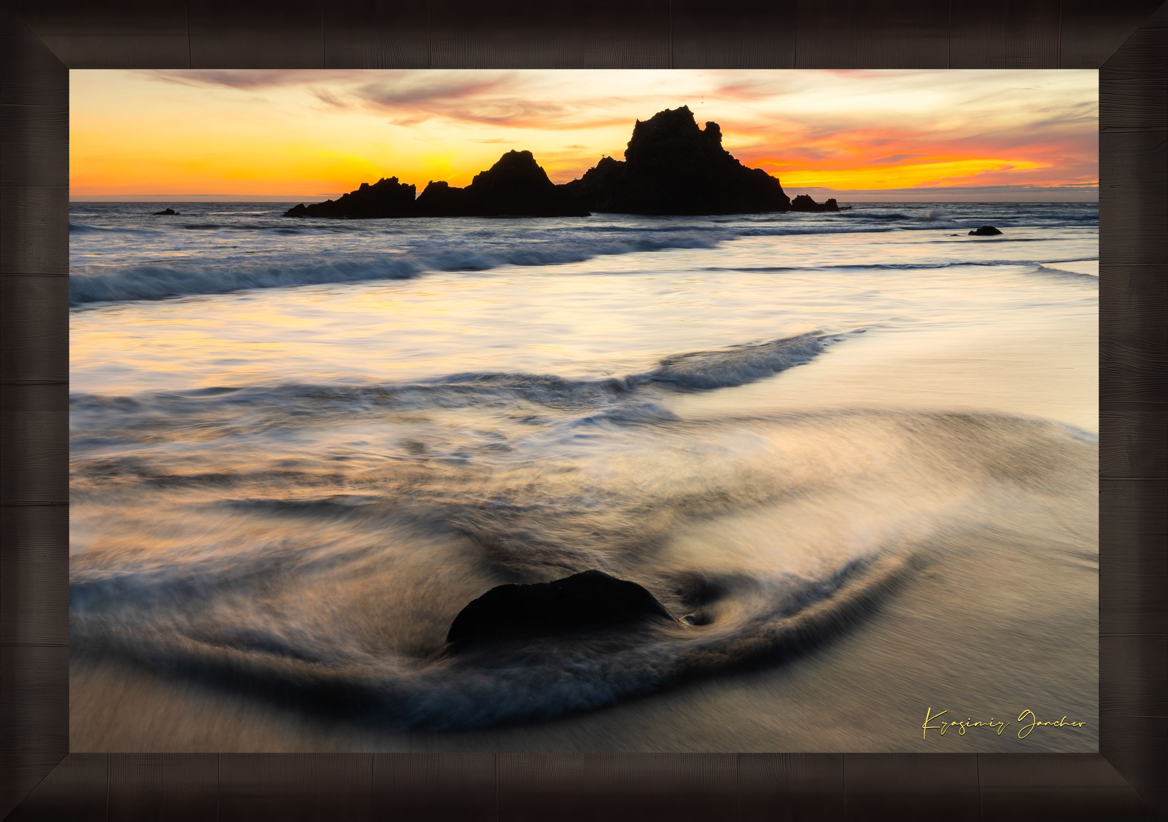 Beach scene at Pfeiffer Beach in Big Sur featuring sea stack, golden hour light, clouds, and gentle rolling waves. #Finish_Roma Dark Ash Frame