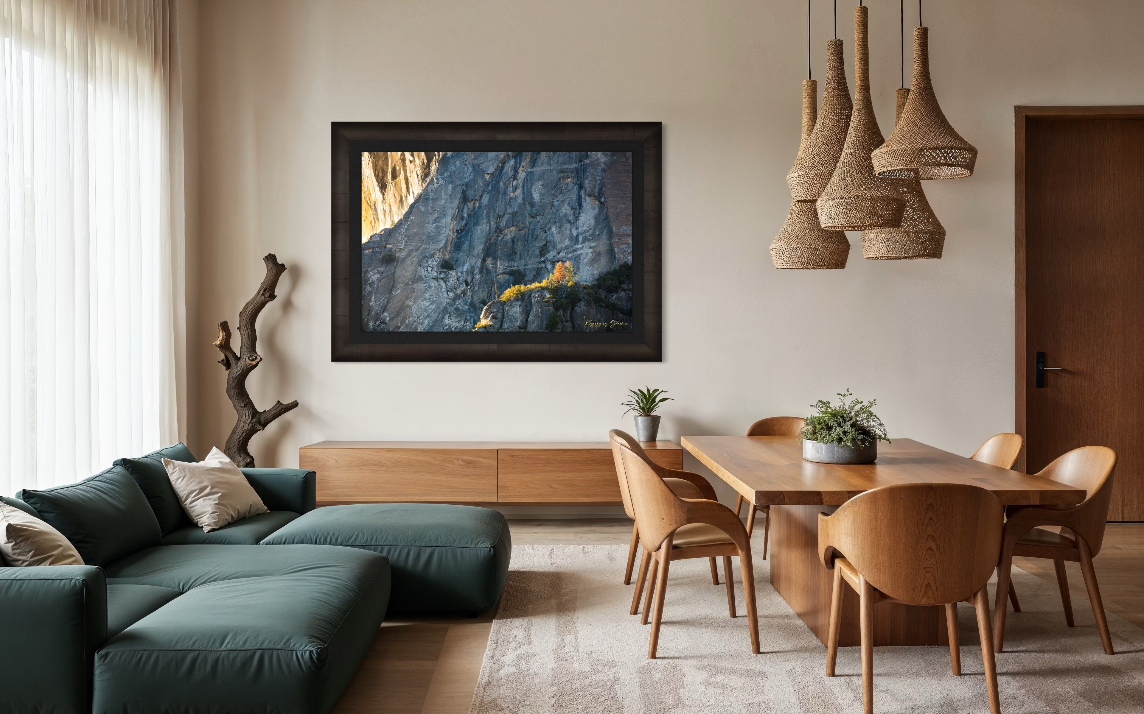 Granite monolith El Capitan in Yosemite National Park under daytime sunlight with a lone tree and clouds. #Finish_Roma Dark Ash Frame & Dark Liner