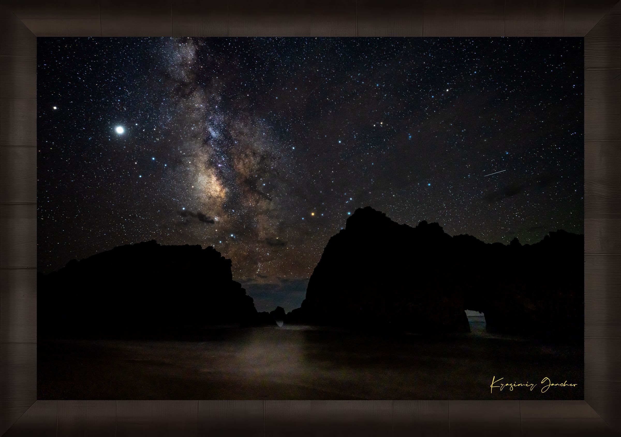 Keyhole Arch framed by the Milky Way galaxy on a clear night at Pfeiffer Beach in Big Sur, California. #Finish_Roma Dark Ash Frame
