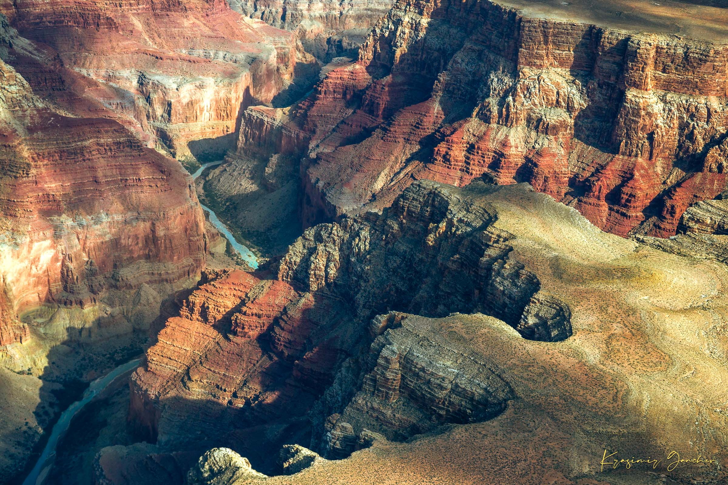 Canyon wall of Grand Canyon with layered reddish-brown strata illuminated by daylight under hazy conditions. #Finish_Acrylic Recess