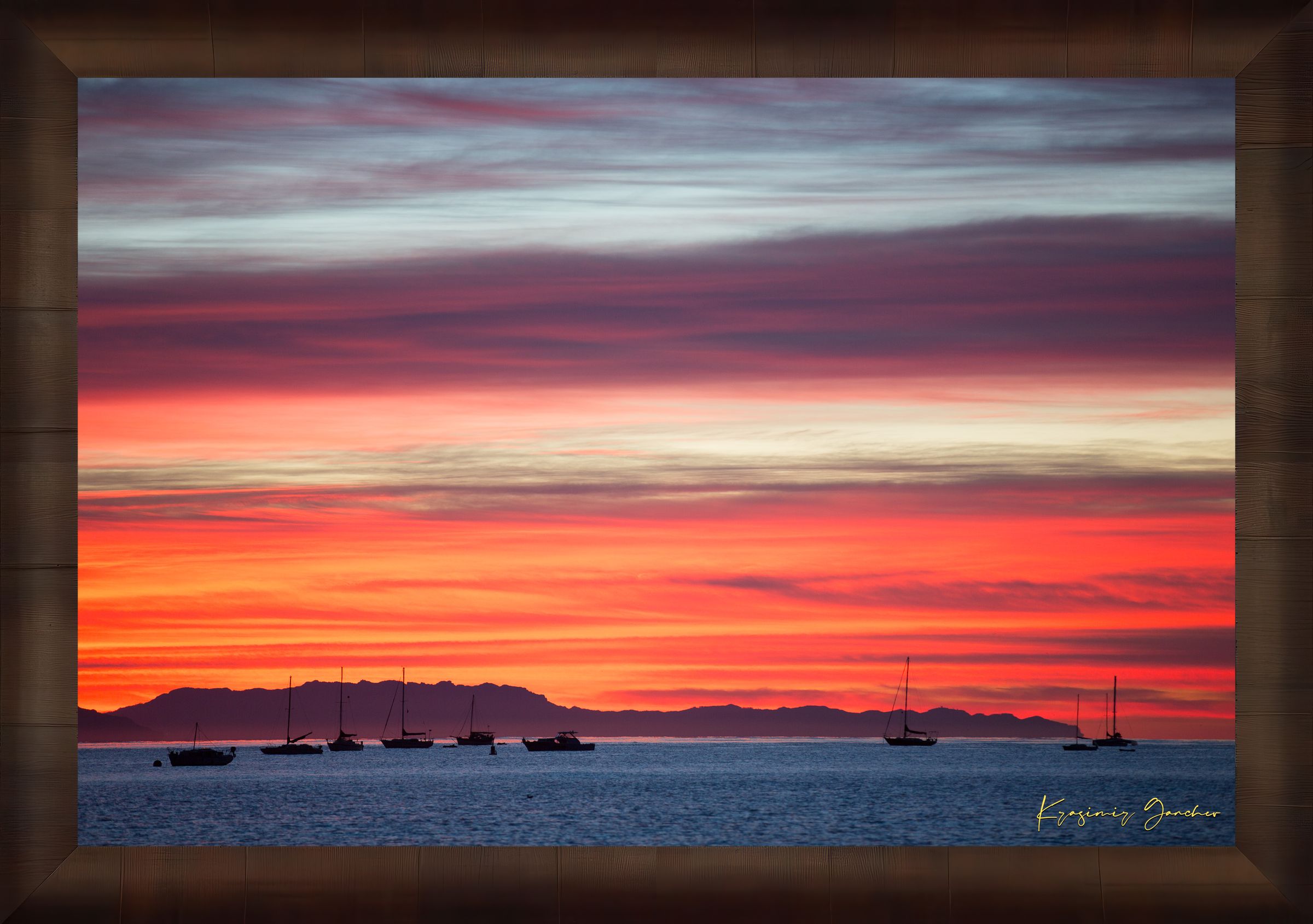 East Beach along the coastal landscape of Santa Barbara, California, during sunset with boats silhouetted on the horizon. #Finish_Roma Cigar Leaf Frame