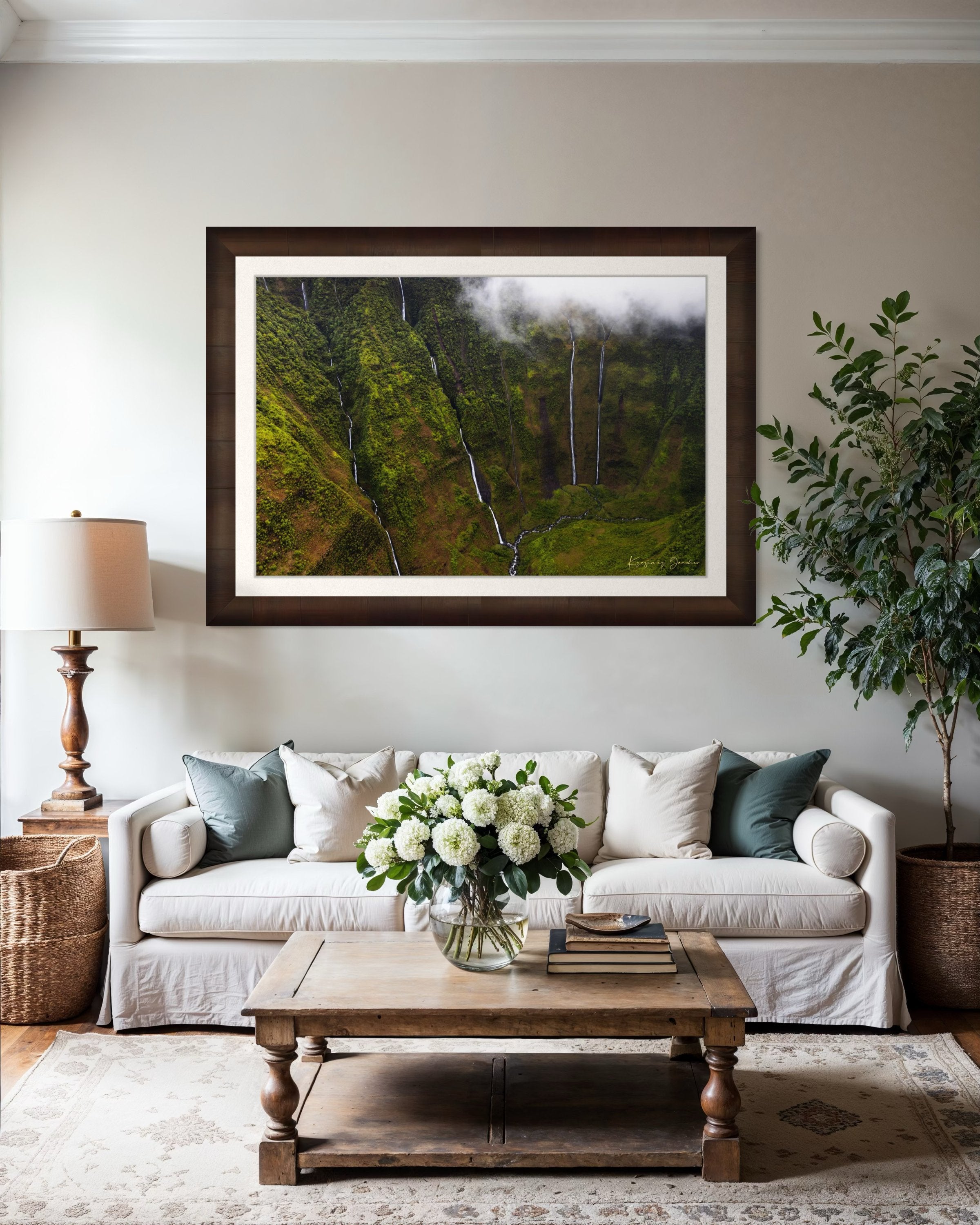 Waterfall cascading down a cliff in the Weeping Wall region, Kauai, under daytime light and cloud cover. #Finish_Roma Cigar Leaf Frame & Bright Liner