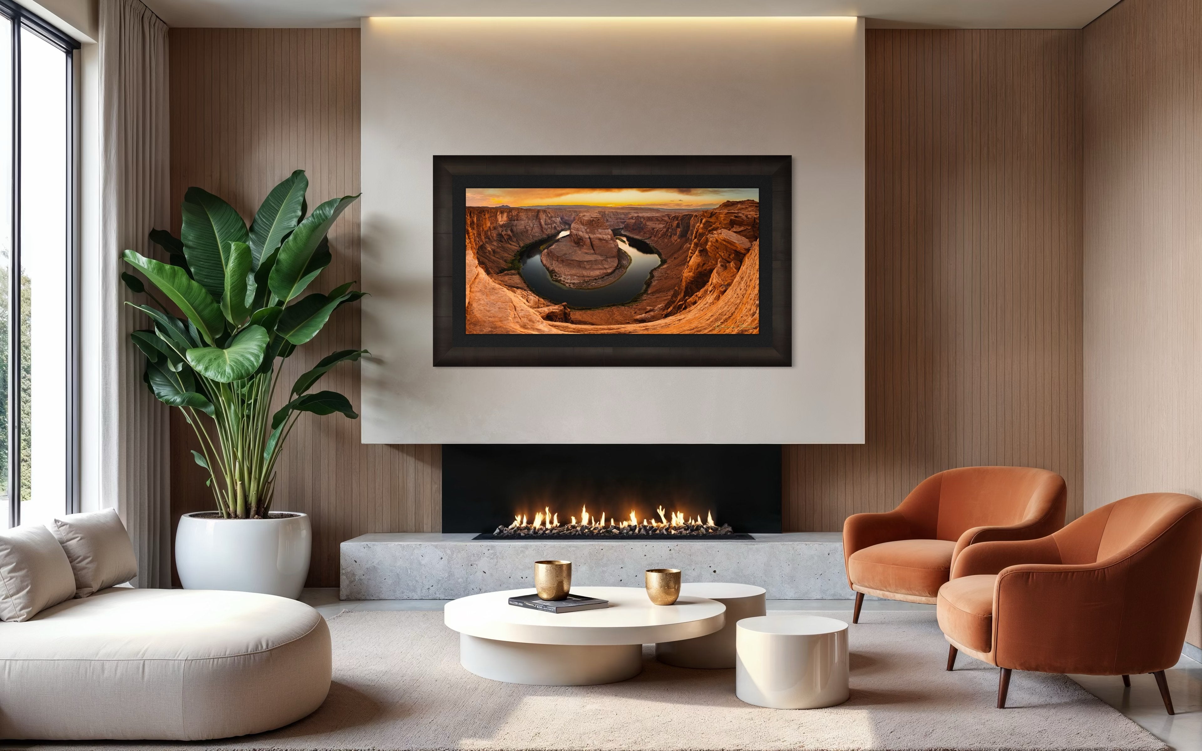 Panoramic view of Horseshoe Bend near Page with Colorado River flowing through a sandstone canyon during sunset. #Finish_Roma Dark Ash Frame & Dark Liner