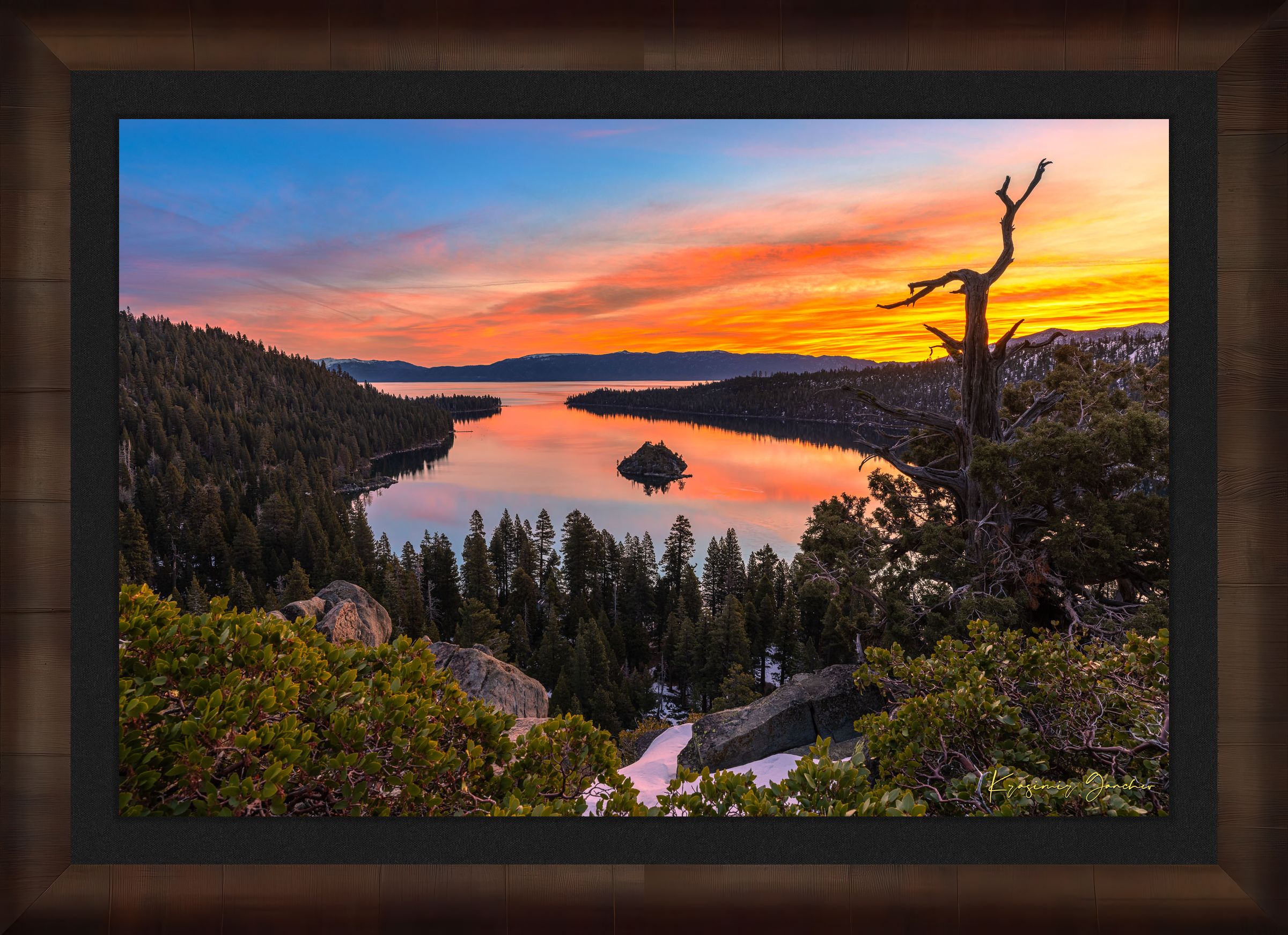 Sunrise over Emerald Bay, Lake Tahoe, illuminating Fannette Island and reflecting light across calm lake waters. #Finish_Roma Cigar Leaf Frame & Dark Liner