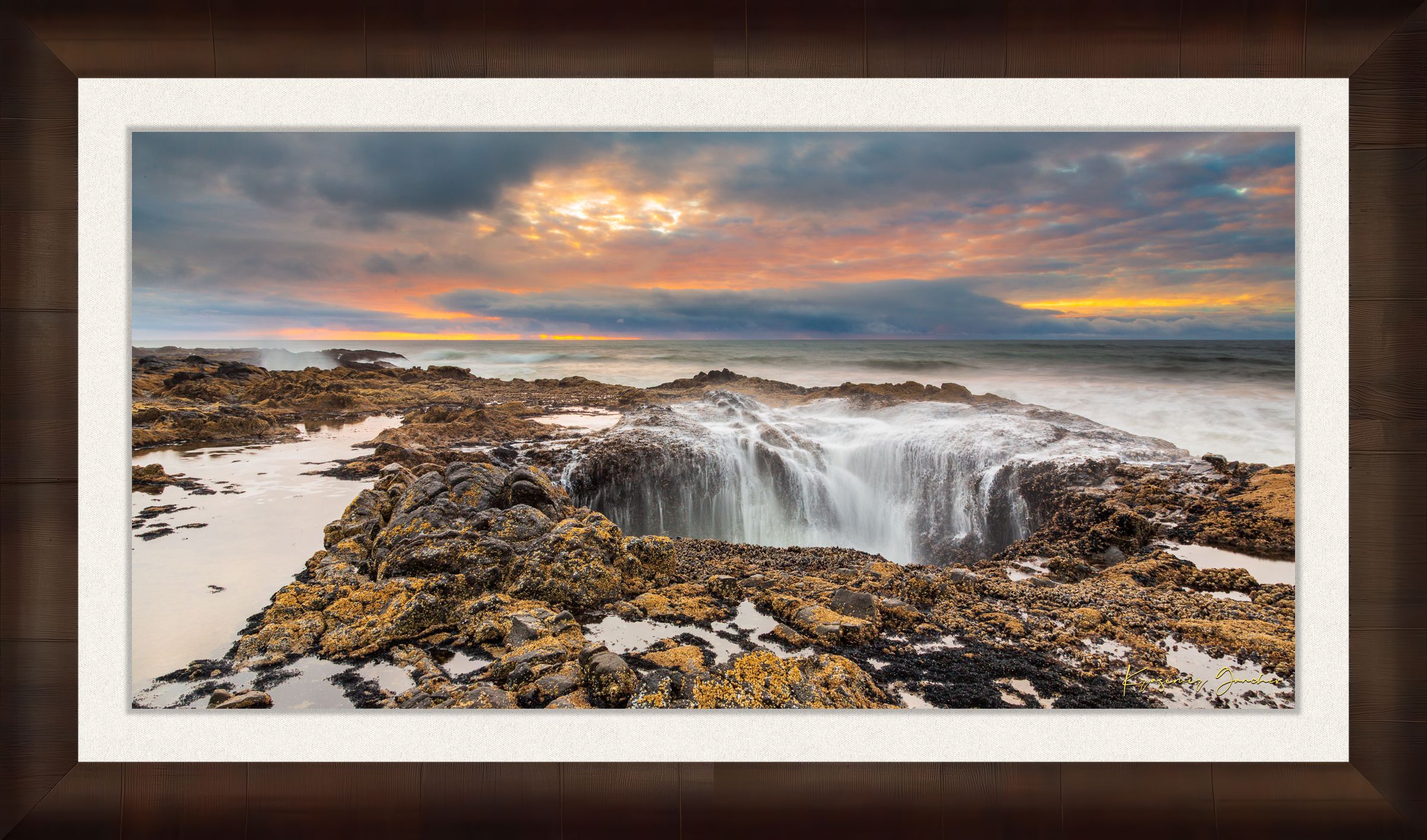 Ocean water surging into Thor's Well at the Oregon coastline during a sunlit evening with clouds and soft sky hues. #Finish_Roma Cigar Leaf Frame & Bright Liner