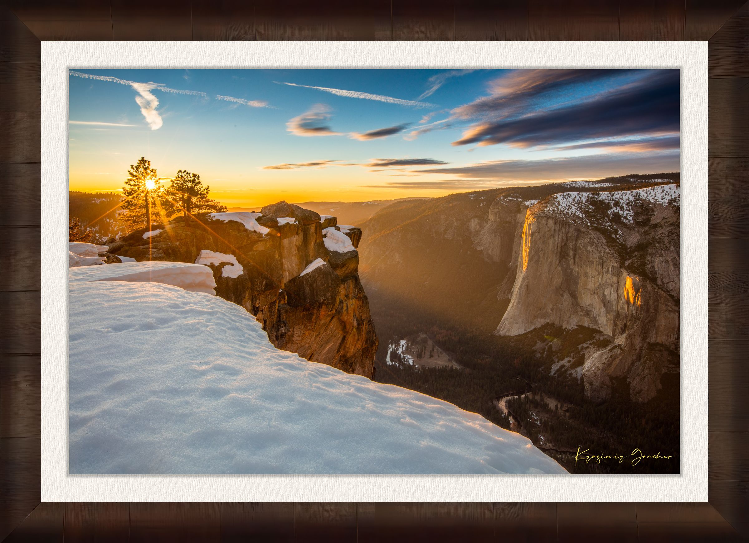 Alpine summit of El Capitan in Yosemite National Park at dawn, golden light through rock fissures over a snowfield. #Finish_Roma Cigar Leaf Frame & Bright Liner