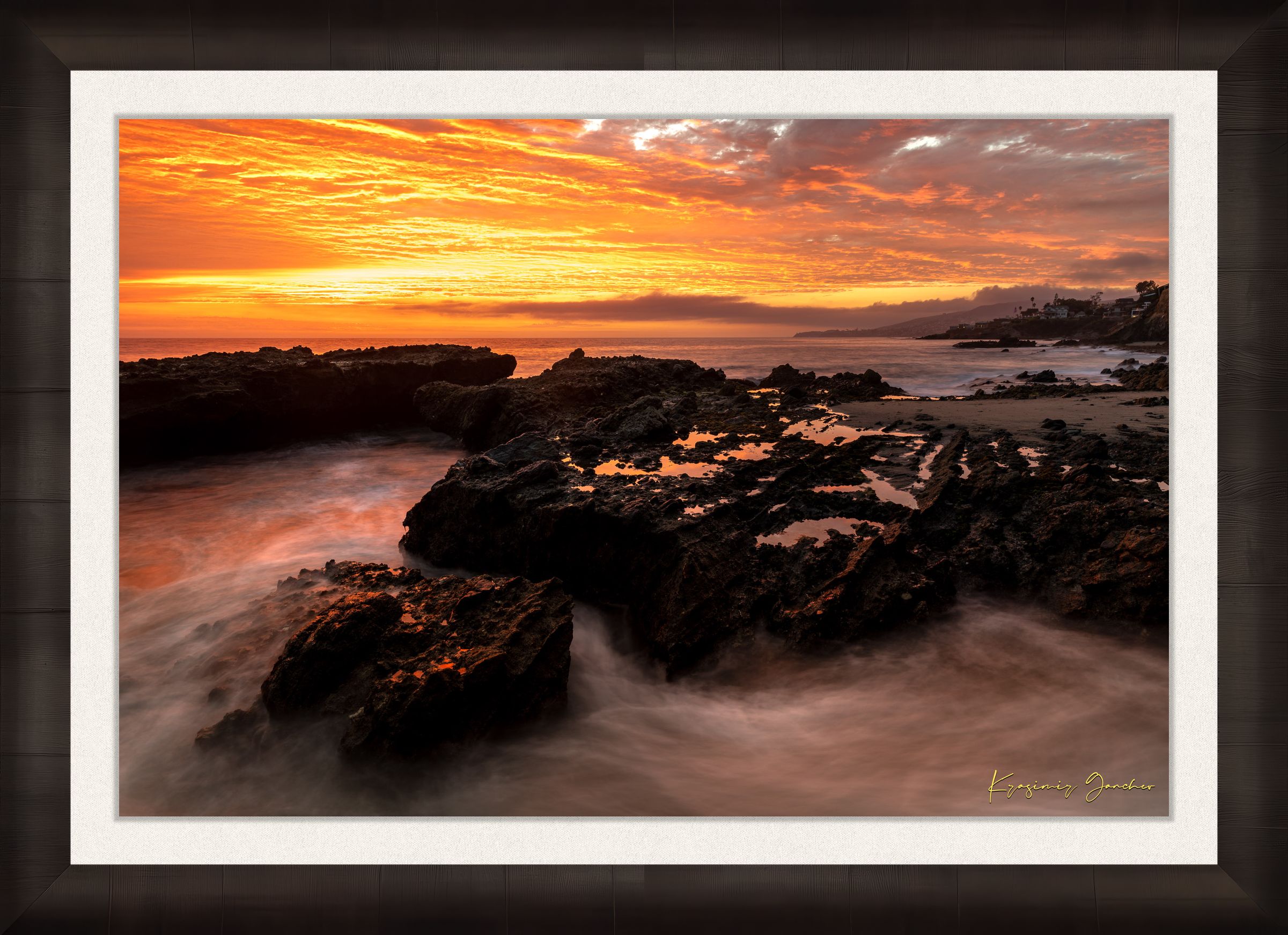 Coastal tide flats of Laguna Beach illuminated by sunset with rolling waves and cloudy skies. #Finish_Roma Dark Ash Frame & Bright Liner