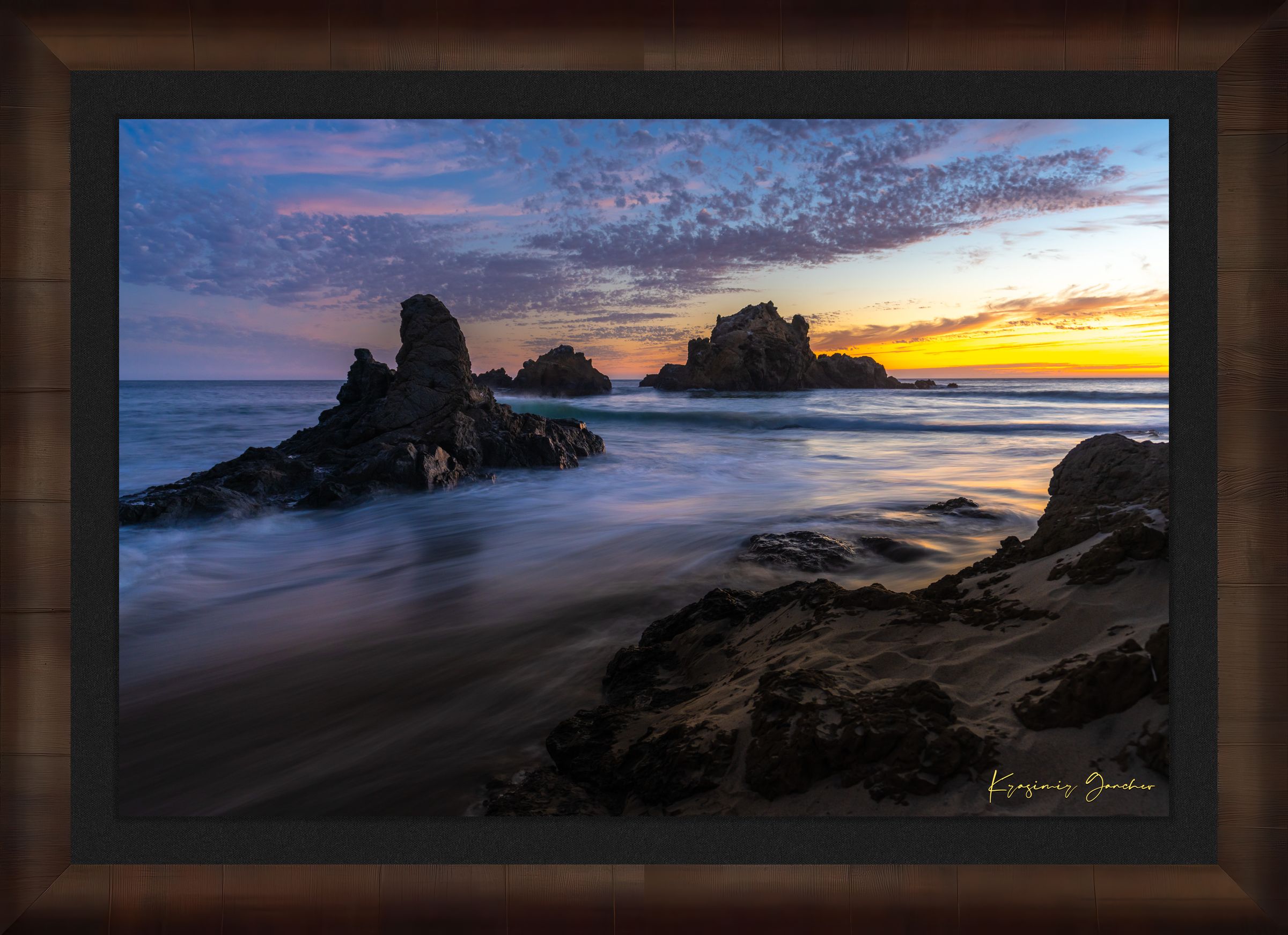 Sunset on Pfeiffer Beach, Big Sur, California, showing ocean waves and coastal rocks under soft light. #Finish_Roma Cigar Leaf Frame & Dark Liner
